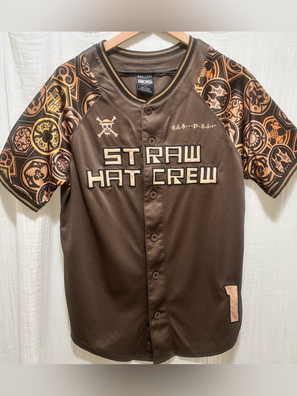BoxLunch One Piece Straw Hat Crew Luffy #1 Button-Front Baseball Jersey S Brown
